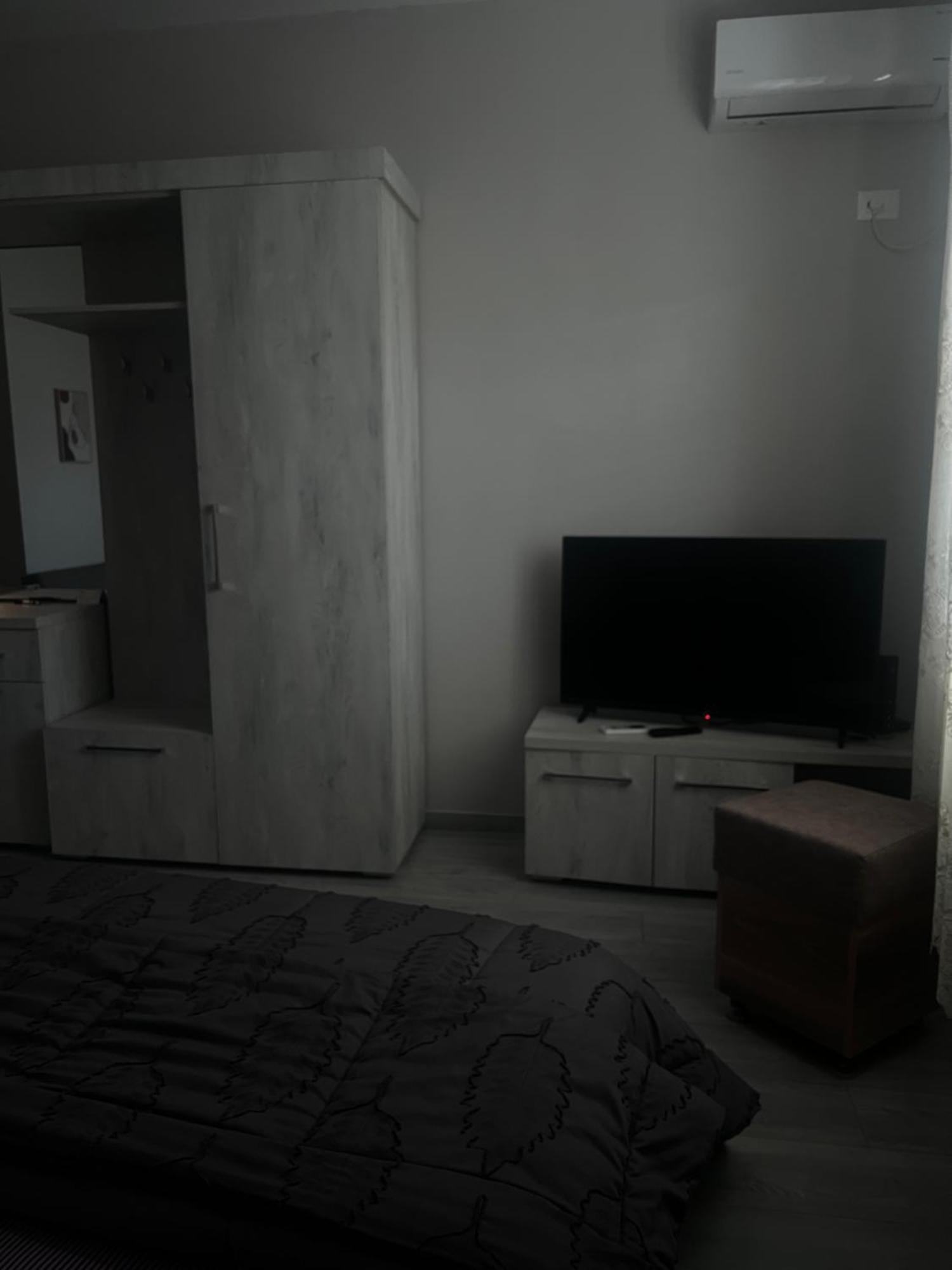 Cozy Room Center Shkodër Esterno foto